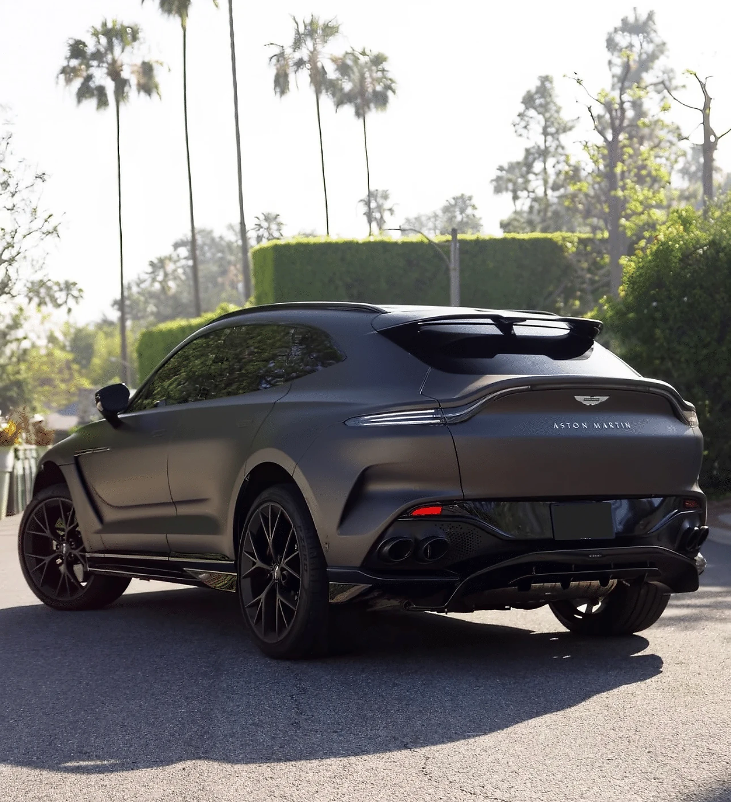 Aston Martin DBX 707 for residence and condo car delivery — Miami luxury car concierge — LUXURY CAR CLUB guide