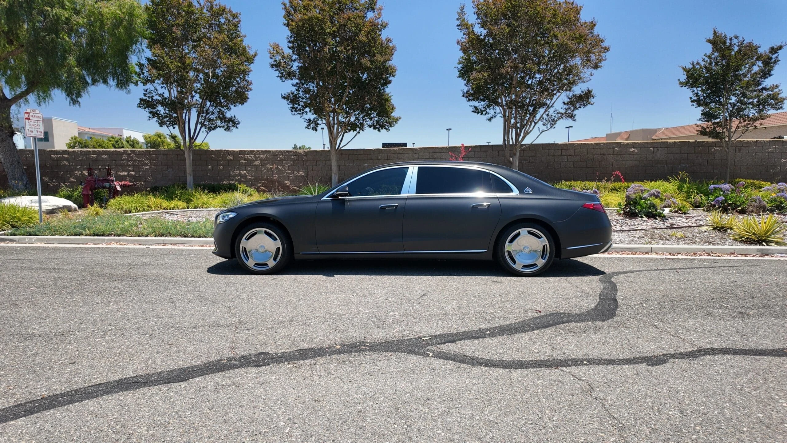 Mercedes-Maybach S 580 photographed for the LUXURY CAR CLUB disclosure guide