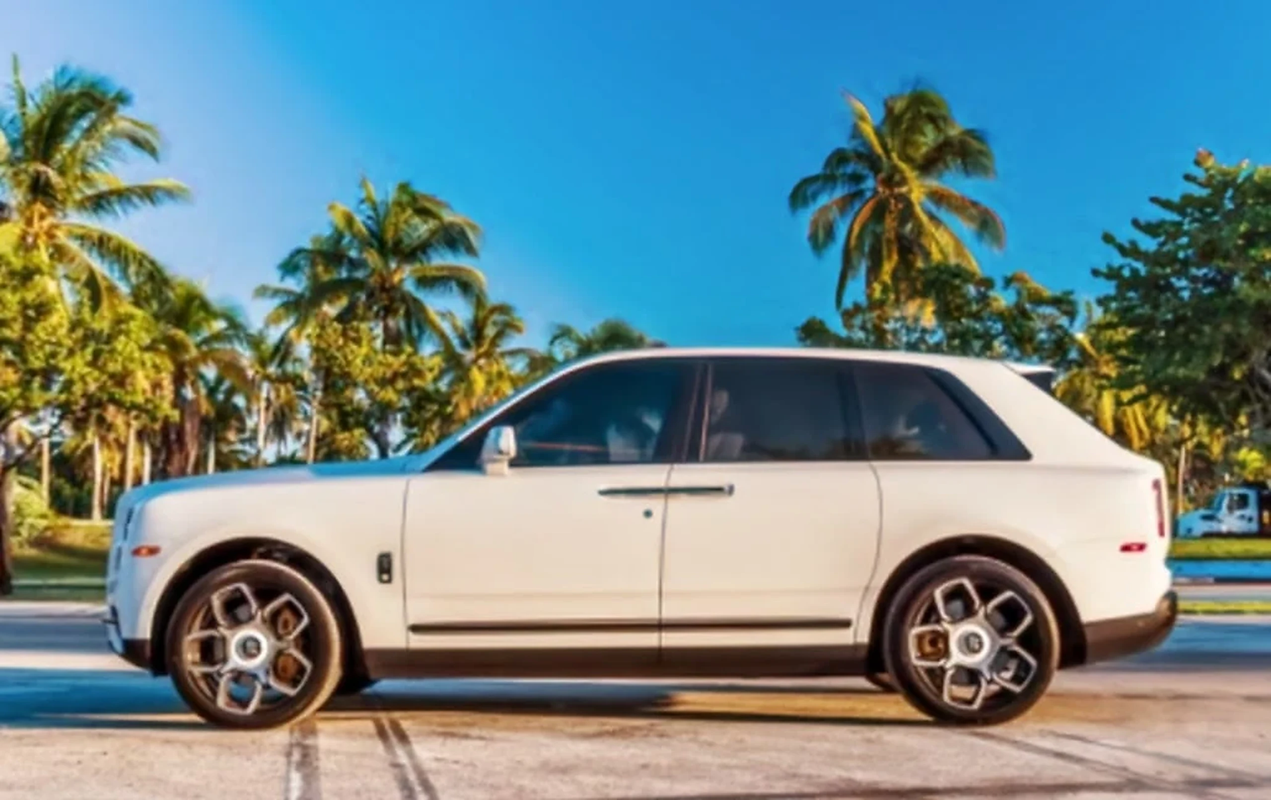 Rolls-Royce Cullinan Black Badge detail view selected for LUXURY CAR CLUB